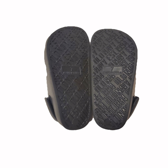 Old Navy Toddler Sandals - Size 7 - Black - Picture 4 of 4